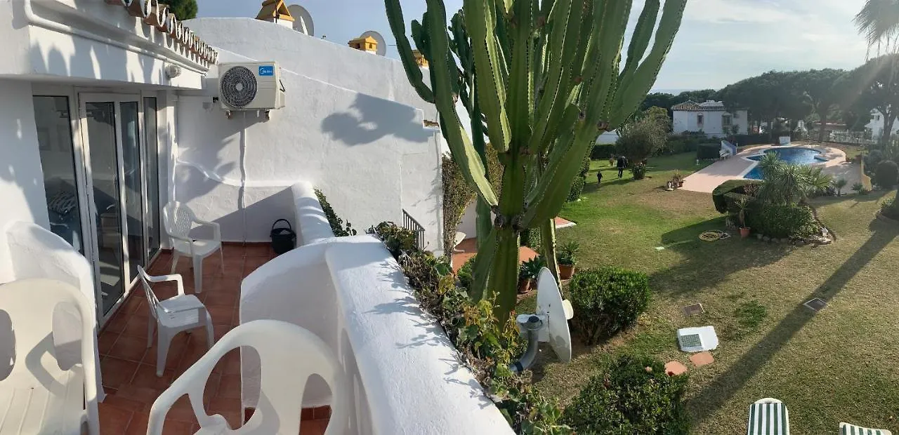 Sitio de Calahonda Townhouse Near Beach Calahonda בית נופש Sitio de Calahonda